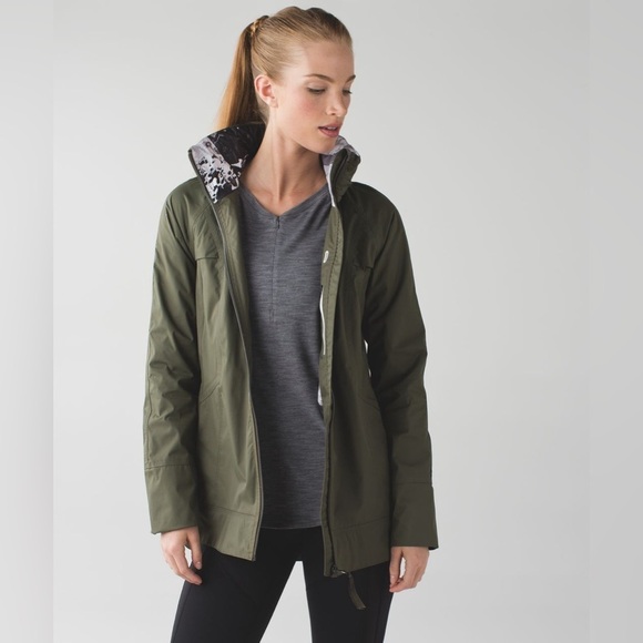 Lululemon Fo Drizzle Jacket Fatigue Green Size 6 - Picture 4 of 16